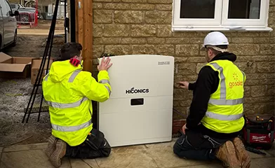 Midea Hiconics Successfully Installs Residential Energy Storage System in UK